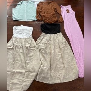New Size Medium Assorted Women's Clothing Bundle